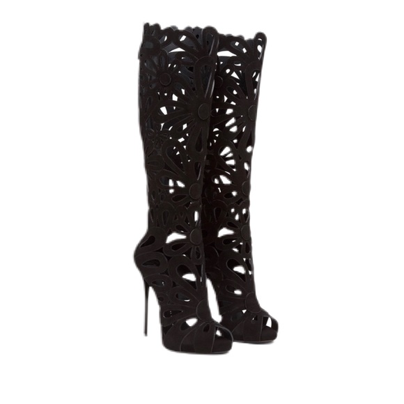 NWT Giuseppe Zanotti Coline Floral Cutout Boots - Picture 6 of 10